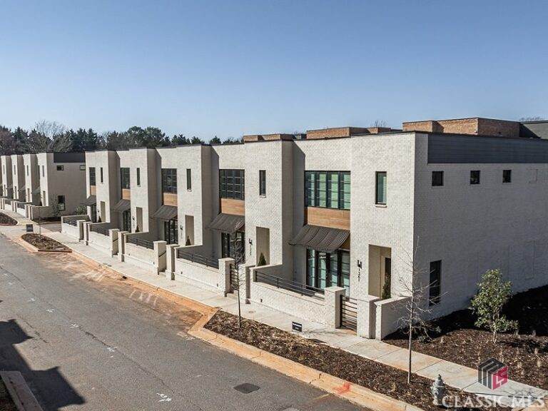 1310 Watson Lane - Photo 1