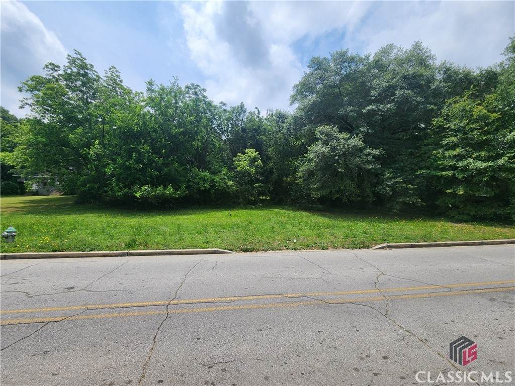 218 Savannah Street - Photo 1