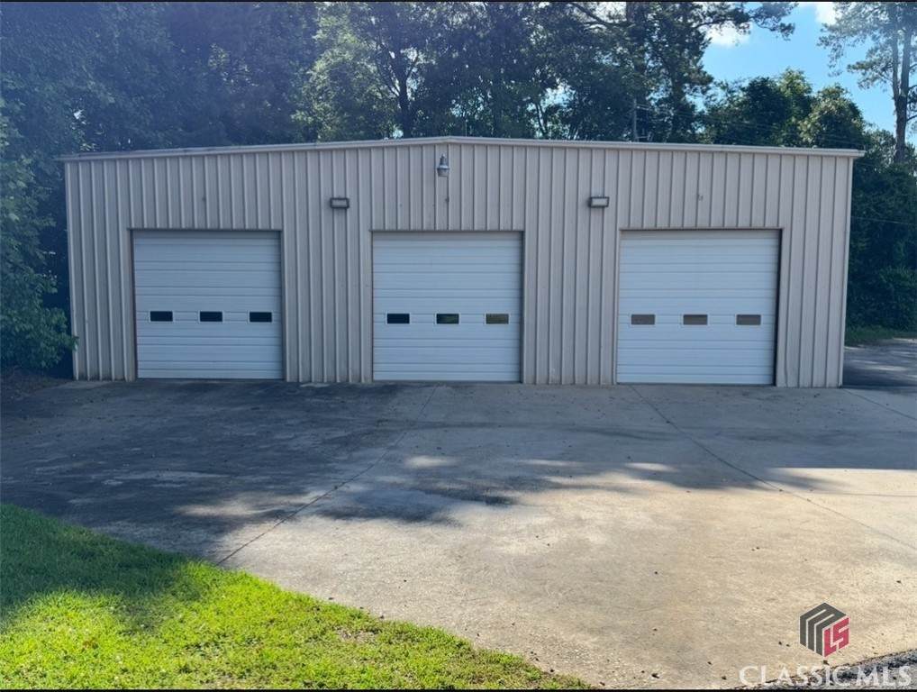 8801 Macon Highway - Photo 1