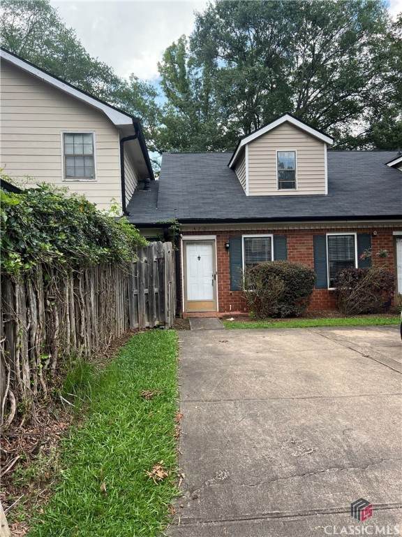 470 Huntington Road - Photo 1