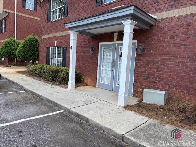 105 Whitehead Road - Photo 1