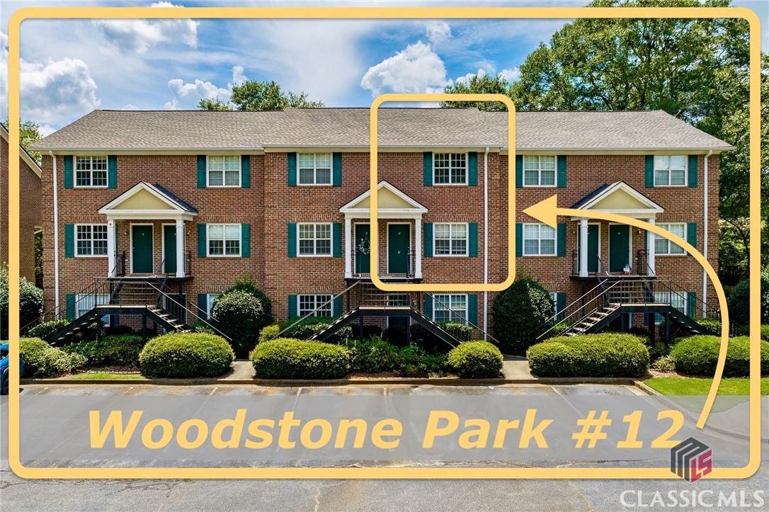 100 Woodstone Drive - Photo 1