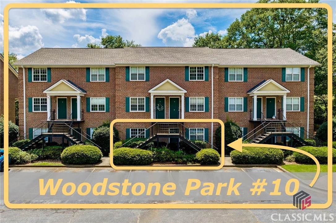 100 Woodstone Drive - Photo 1