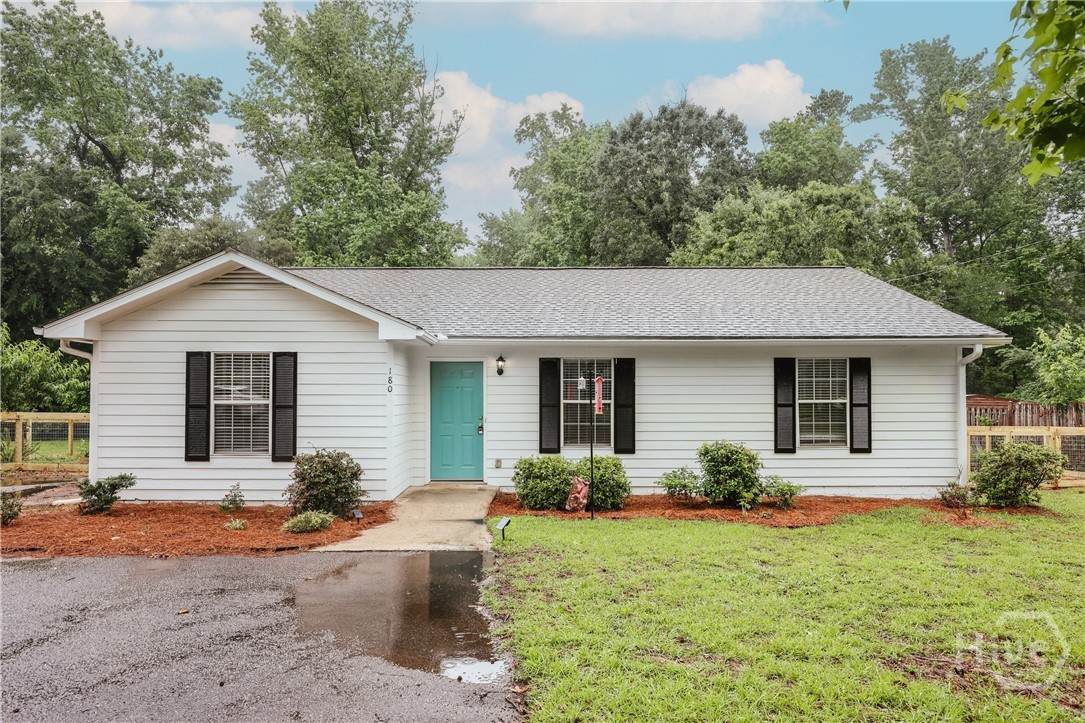 180 Oak Drive - Photo 1