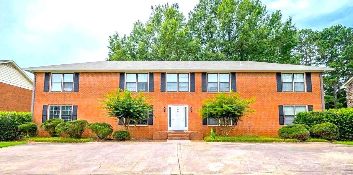 108 Barrington Drive - Photo 1