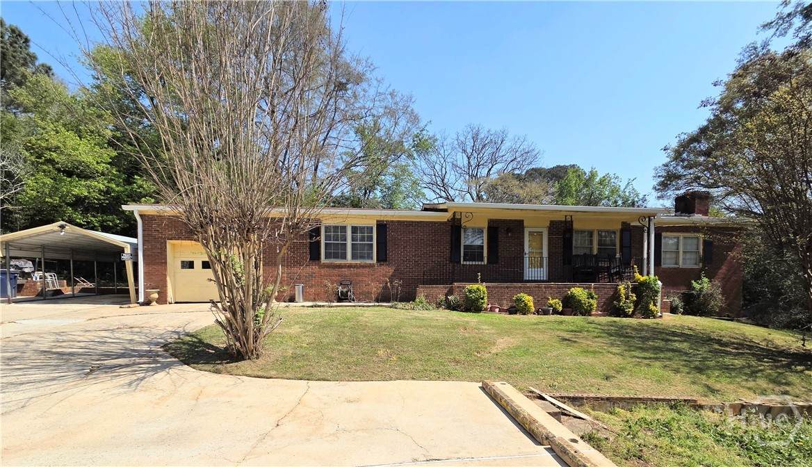 375 Arch Street - Photo 1