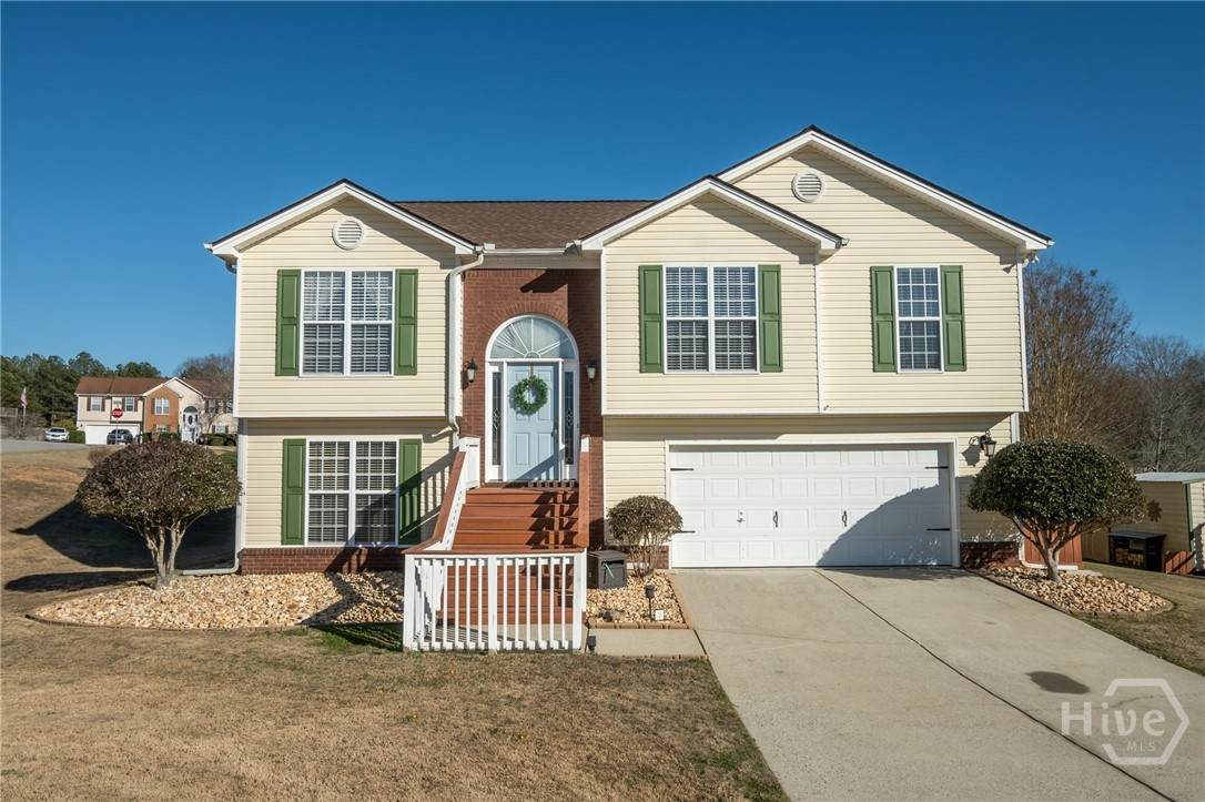 92 Chase Circle - Photo 1