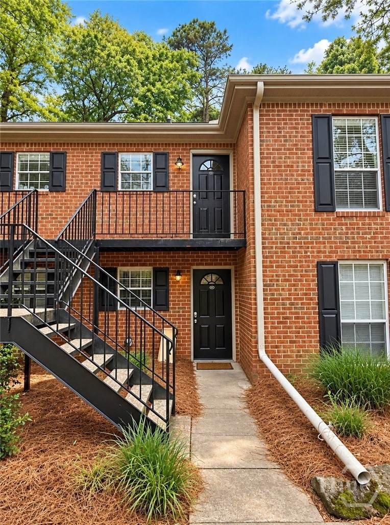 1055 Baxter Street - Photo 1