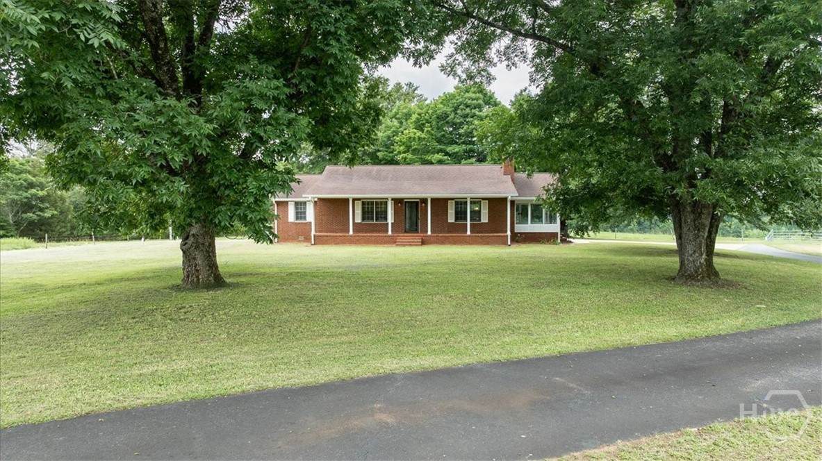 463 Arnoldsville Road - Photo 1