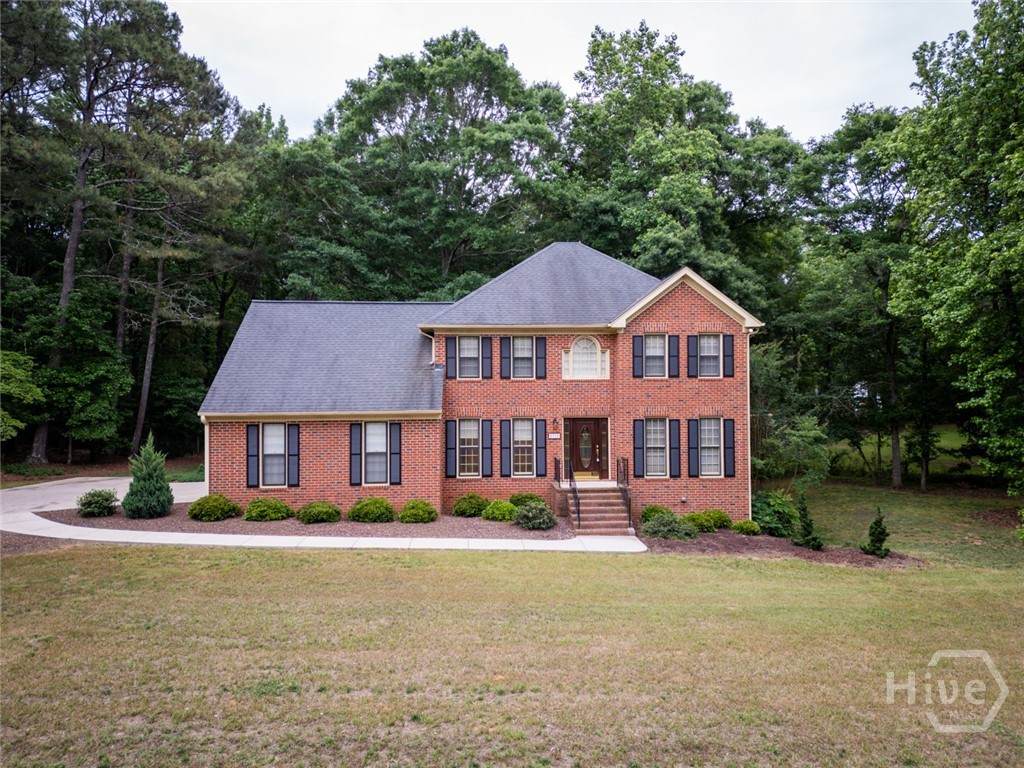1060 Victoria Crossing - Photo 1
