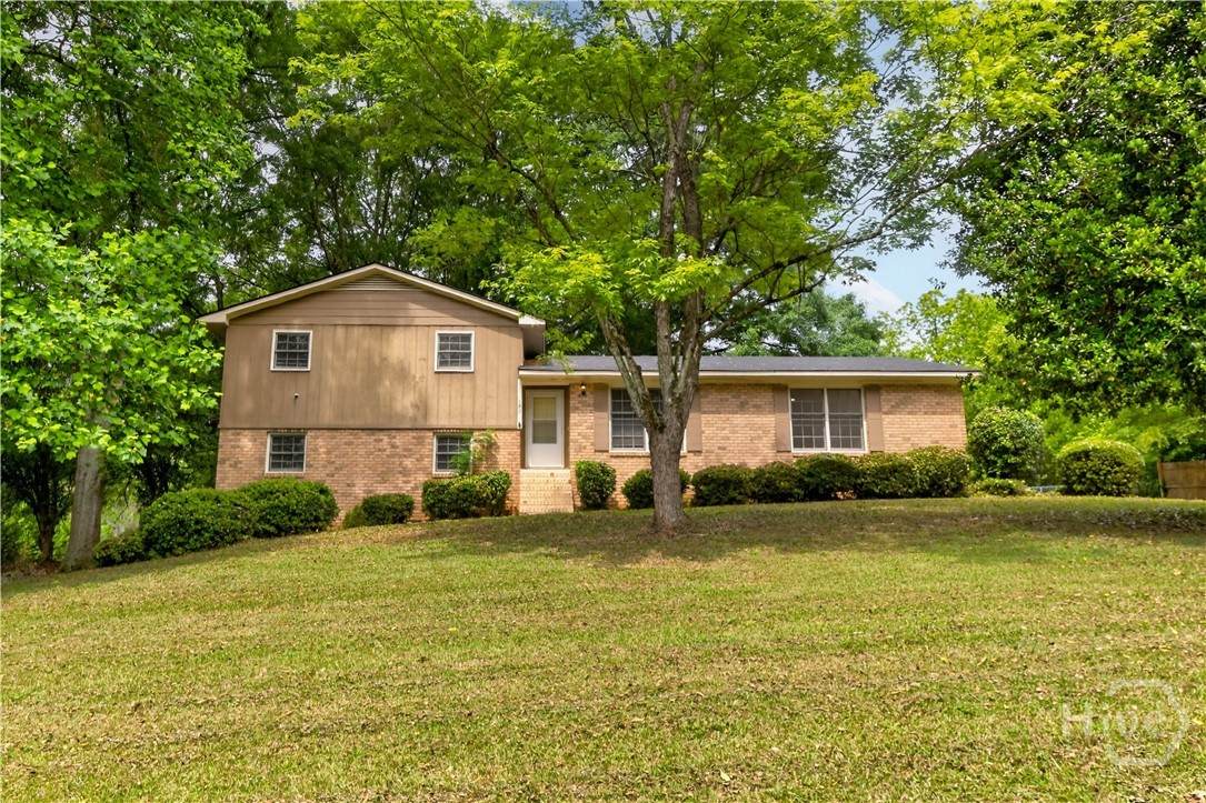 190 Curtis Drive - Photo 1