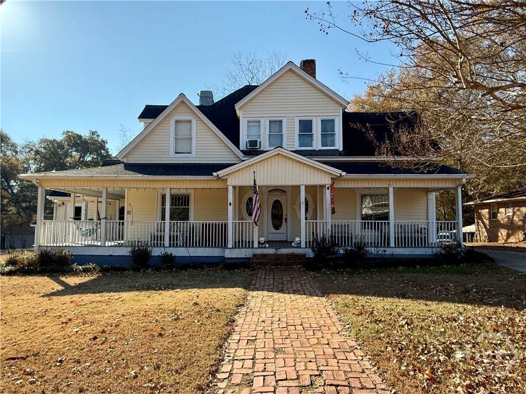 231 Bowers Street - Photo 1