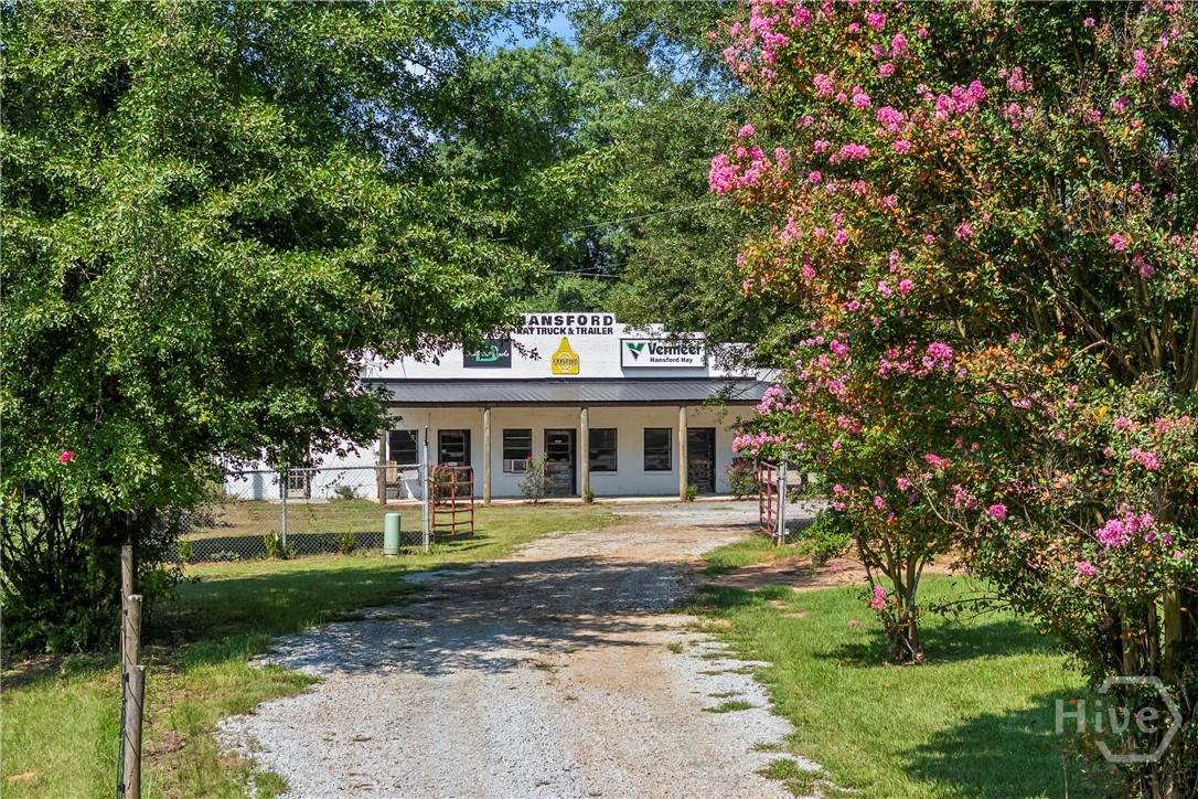 557 Main Street - Photo 1