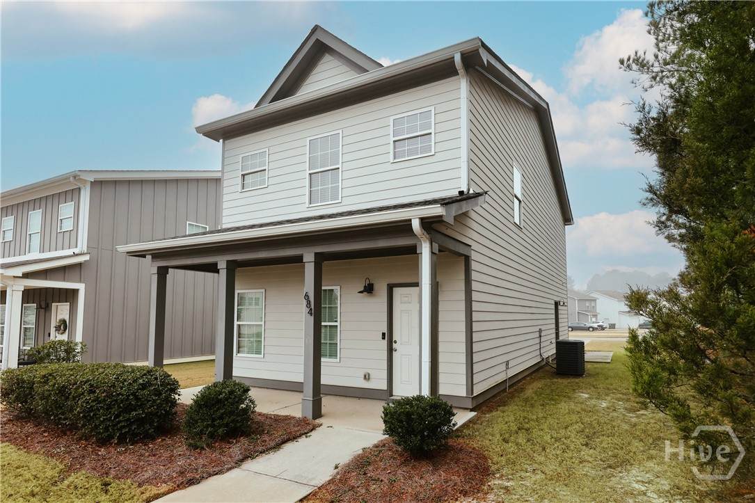 684 Vincent Drive - Photo 1