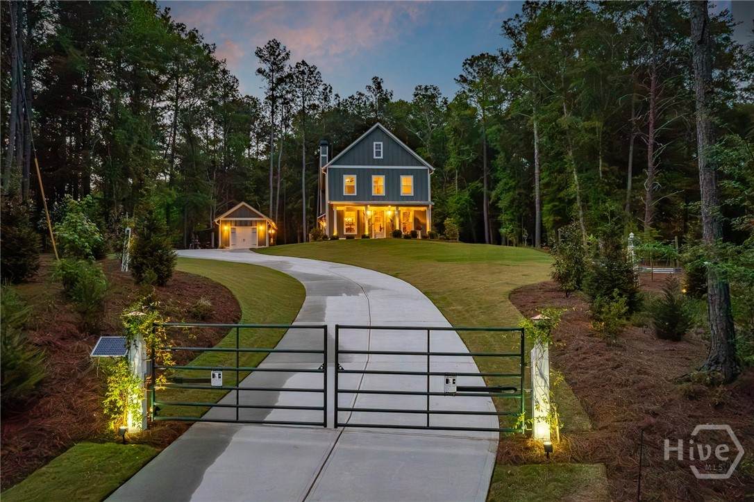 4085 Barnett Shoals Road - Photo 1