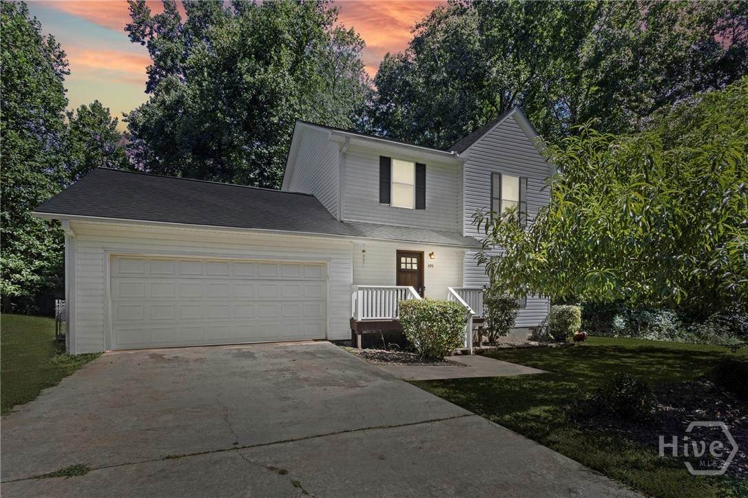 309 Twin Creek - Photo 1