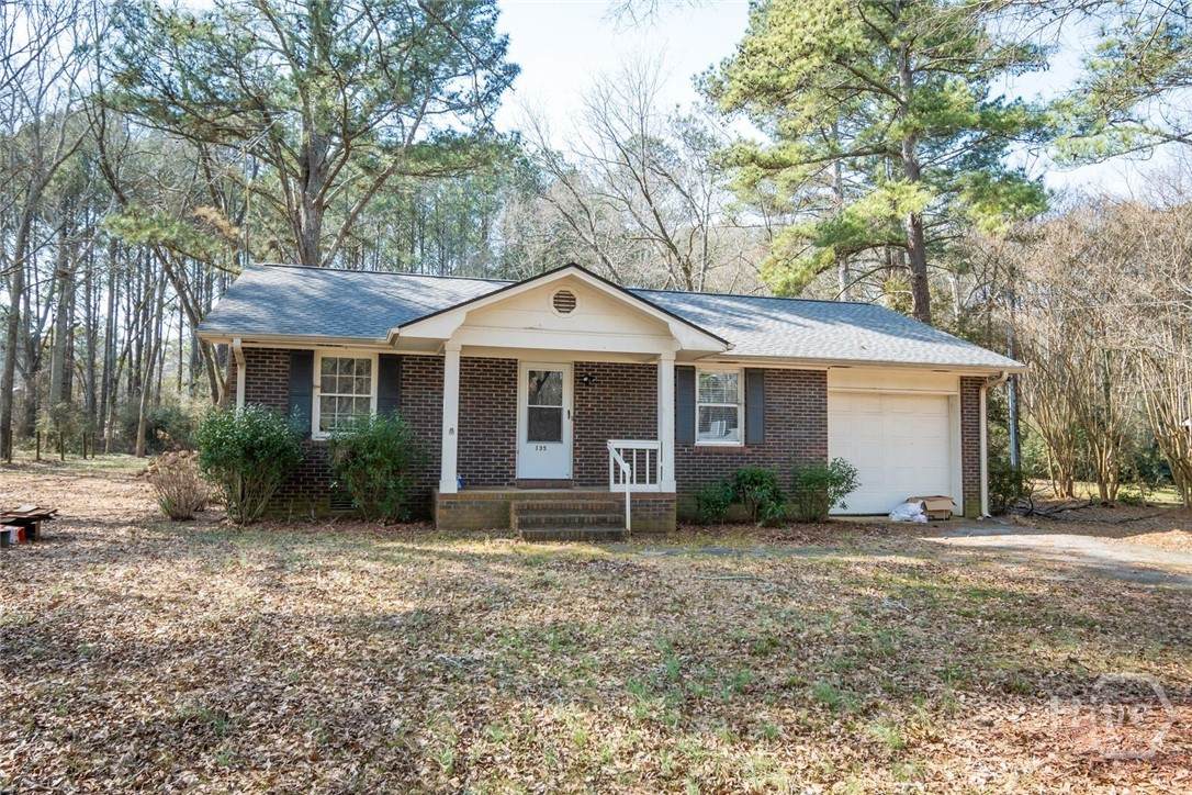 135 Mcalpin Drive - Photo 1