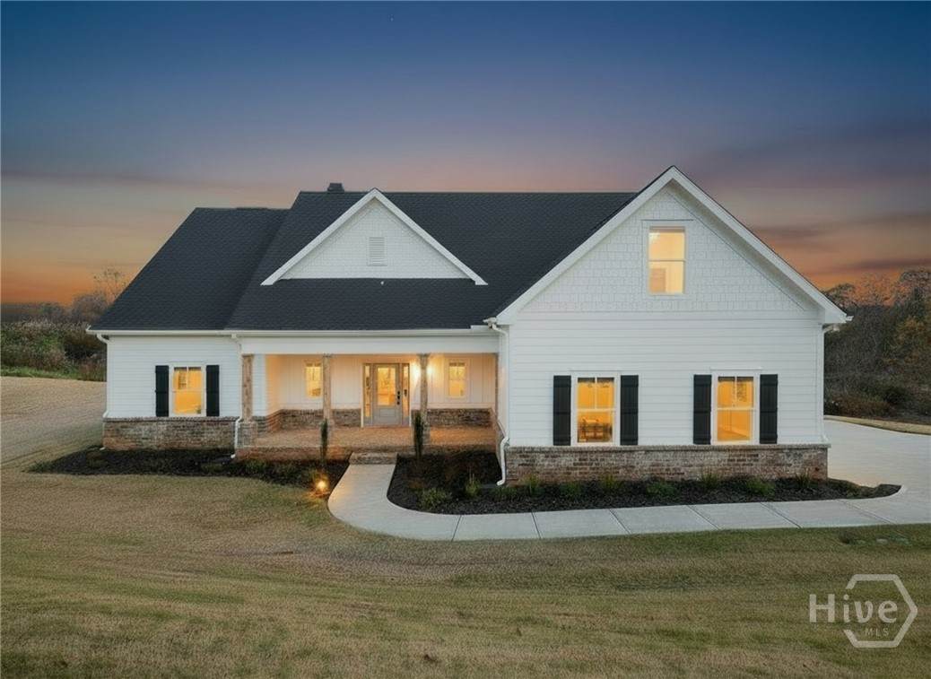 323 Sweetgrass Drive - Photo 1