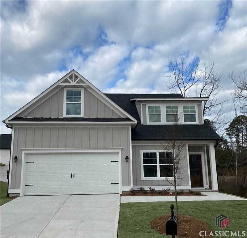 120 Russell Way - Photo 1