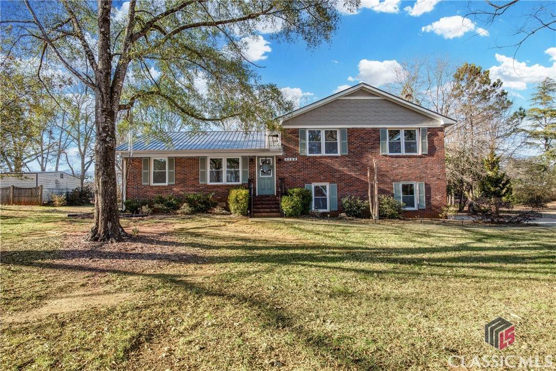 1120 Fieldstone Road - Photo 1