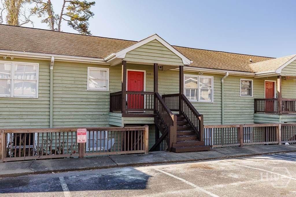 2505 West Broad Street - Photo 1