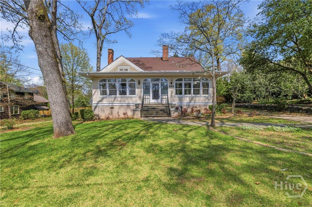 268 Woodlawn Avenue - Photo 1