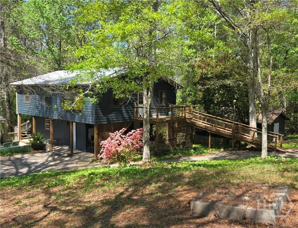 549 Garrett Road - Photo 1