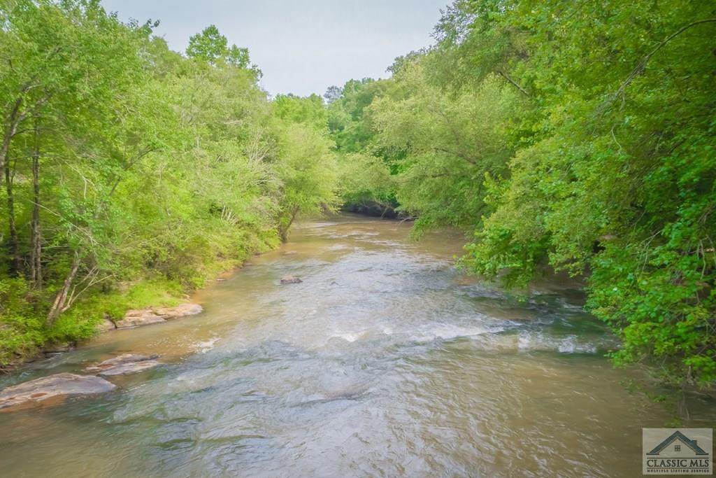 300 River Ridge - Photo 1