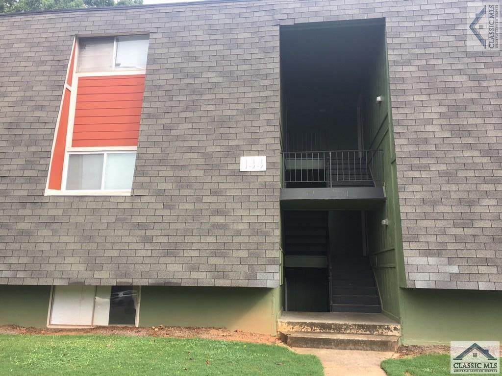182 Viking Court - Photo 1