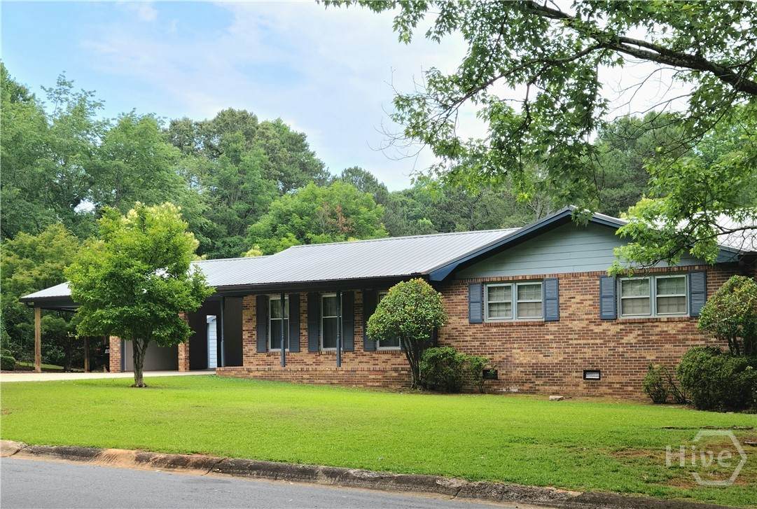 345 Richard Way - Photo 1