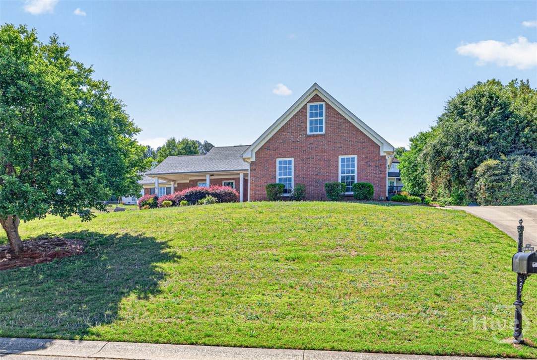 719 Mallard Drive - Photo 1