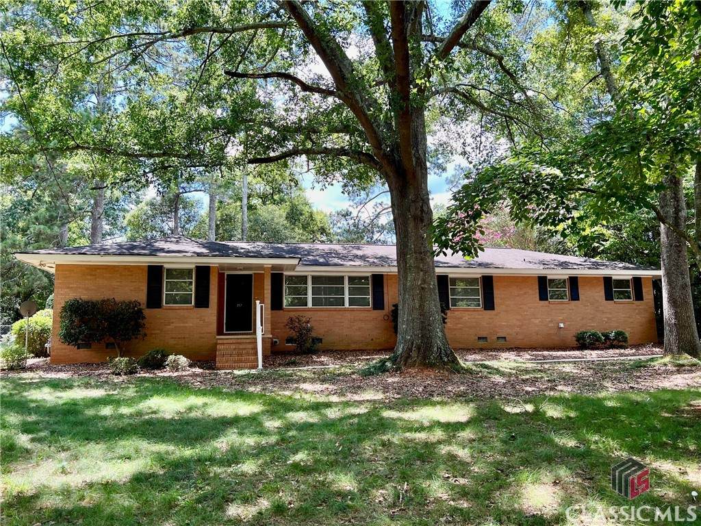 357 Greencrest Drive - Photo 1