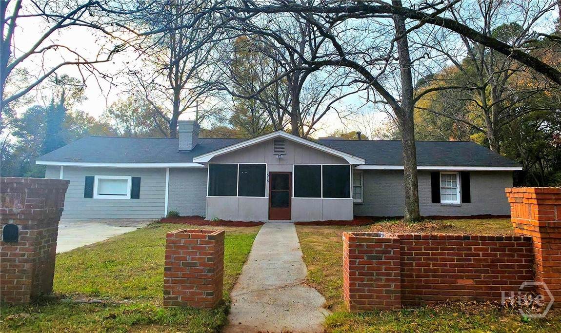 516 Harris Street - Photo 1