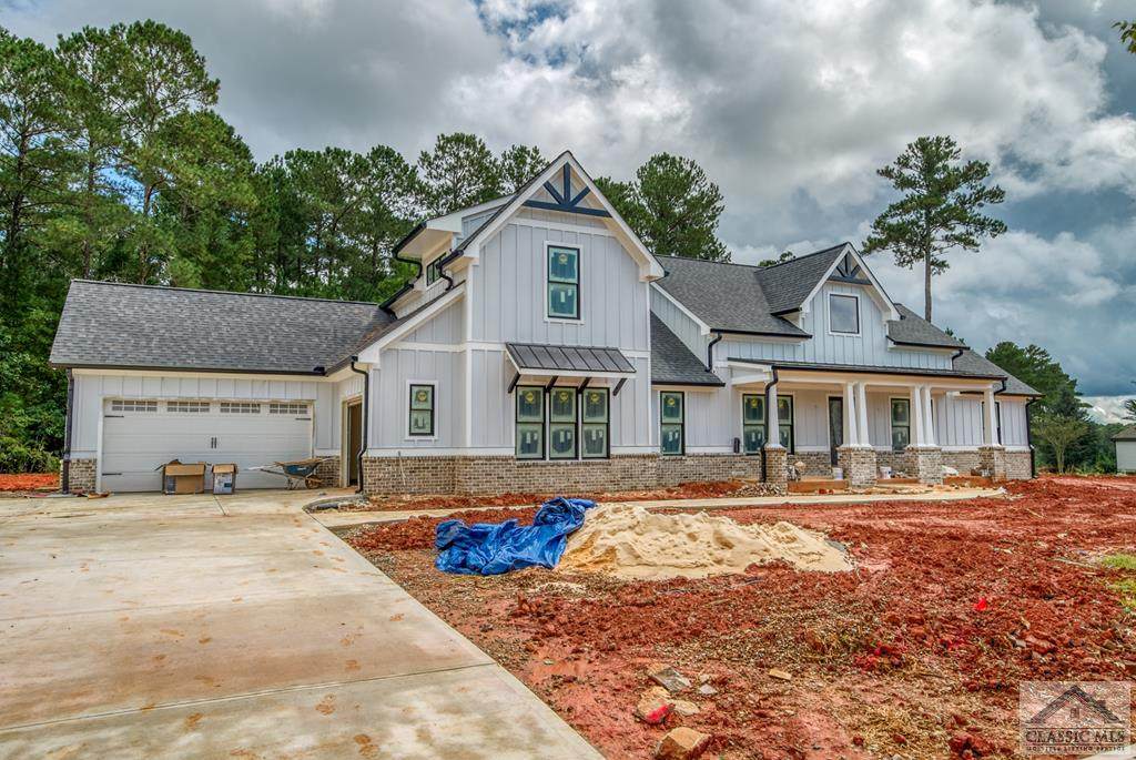 404 Fox Valley Drive - Photo 1