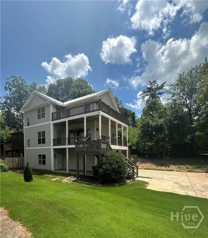 132 Poplar Street - Photo 1