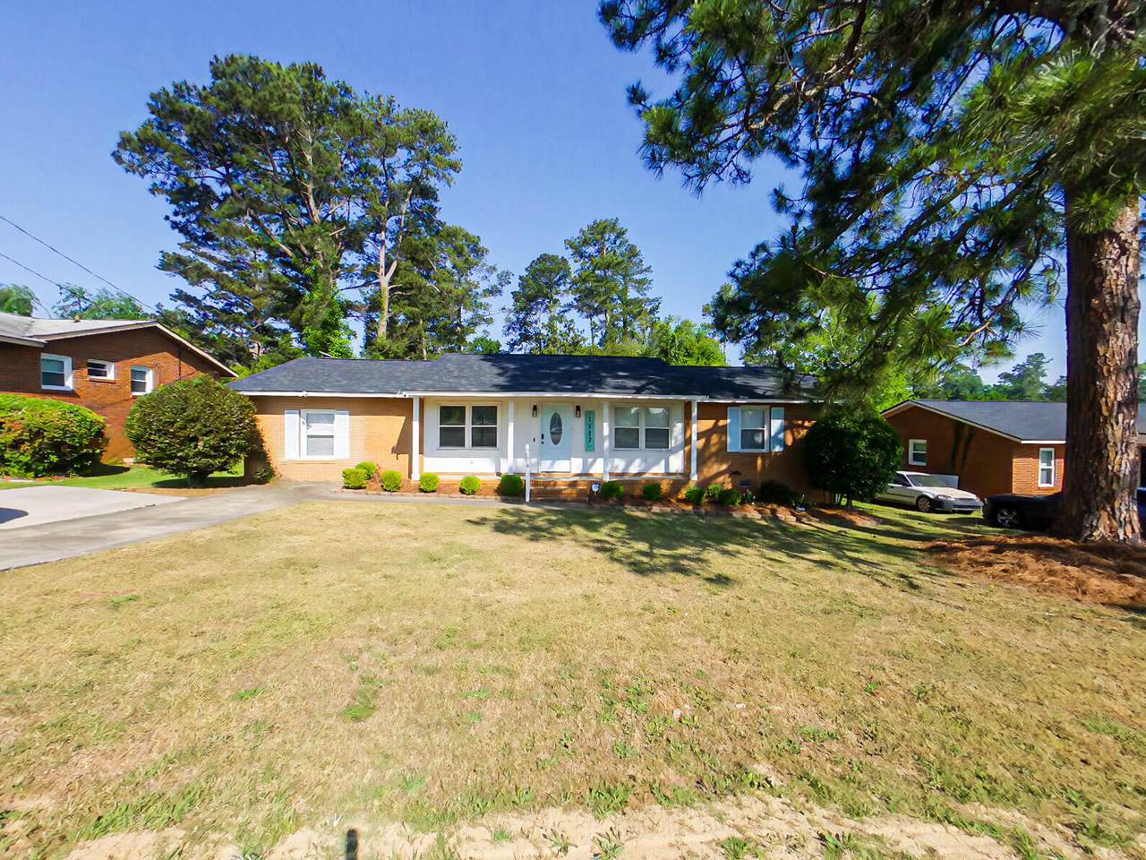 1117 Eisenhower Drive - Photo 1