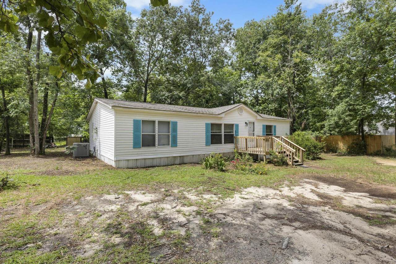 173 Granview Road - Photo 1