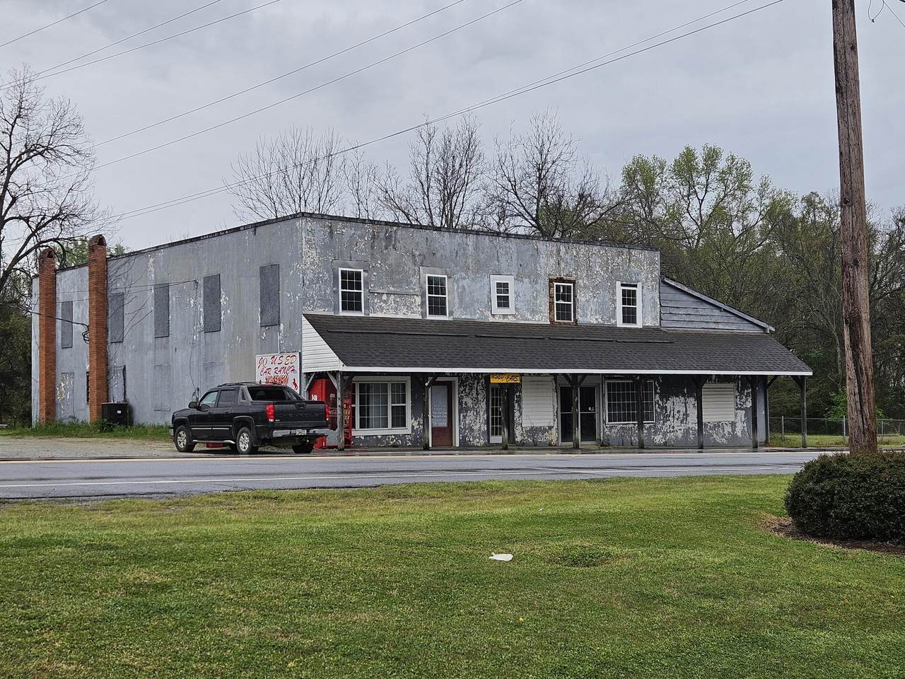 120 Washington Street - Photo 1