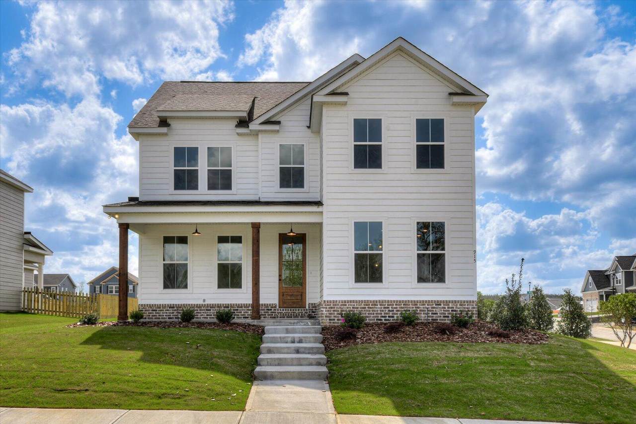 915 Walker Pt Drive - Photo 1