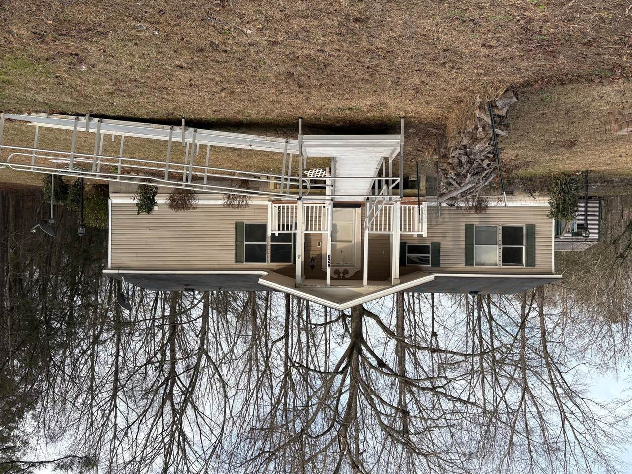 620 Hamilton Road - Photo 1