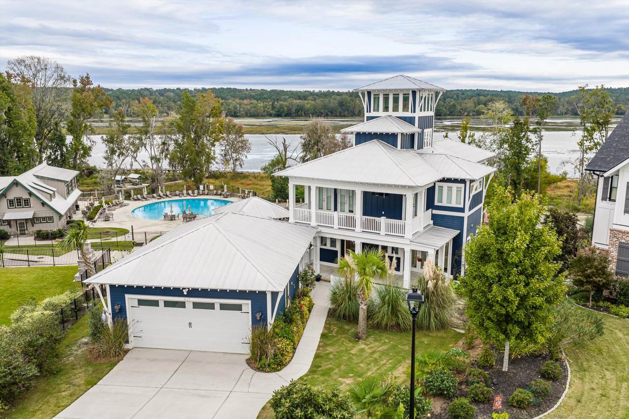 617 Whimbrel Court - Photo 1