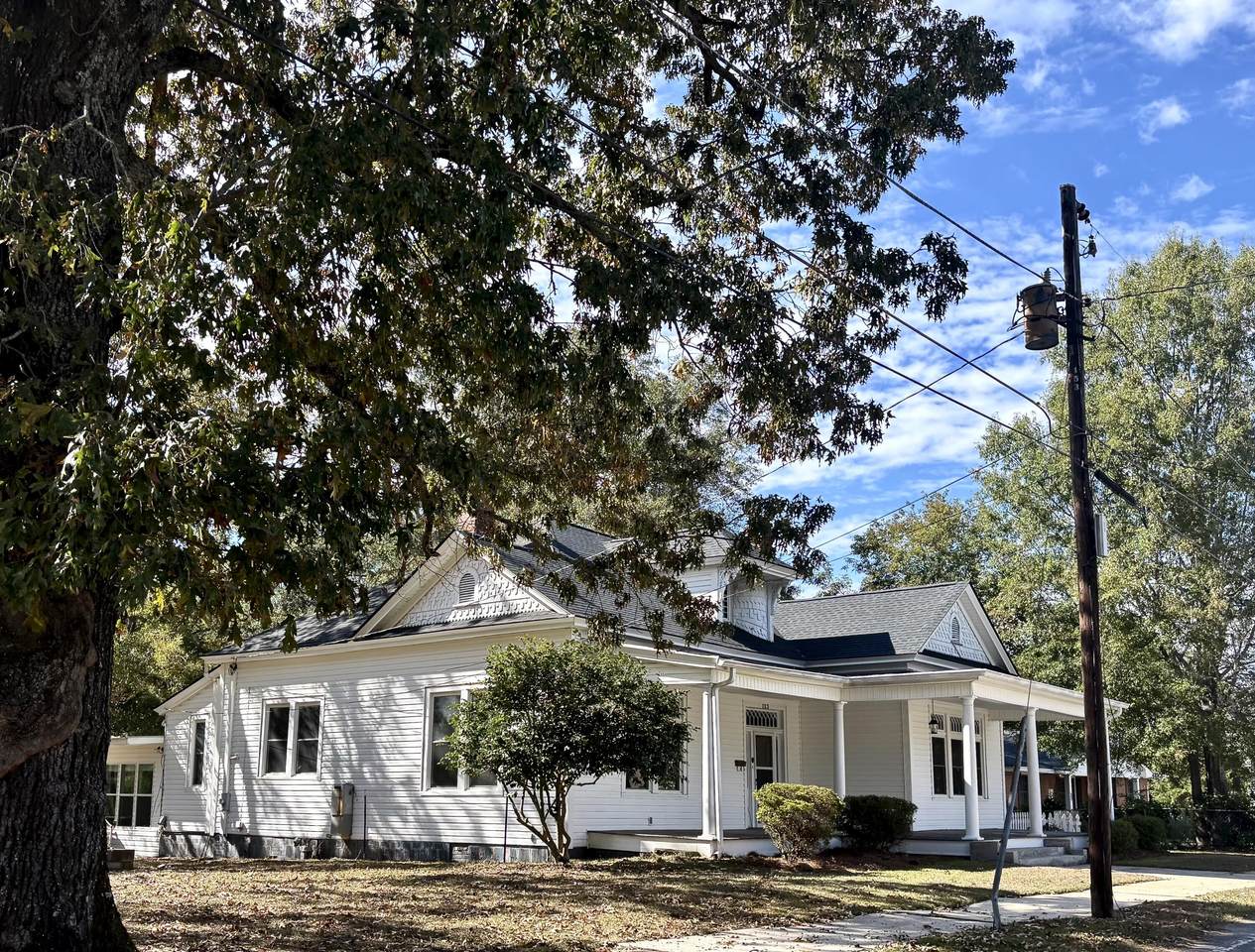 123 Lee Street - Photo 1