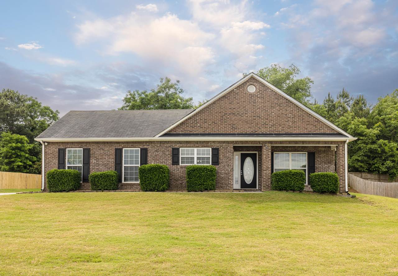 705 Porter Lane - Photo 1