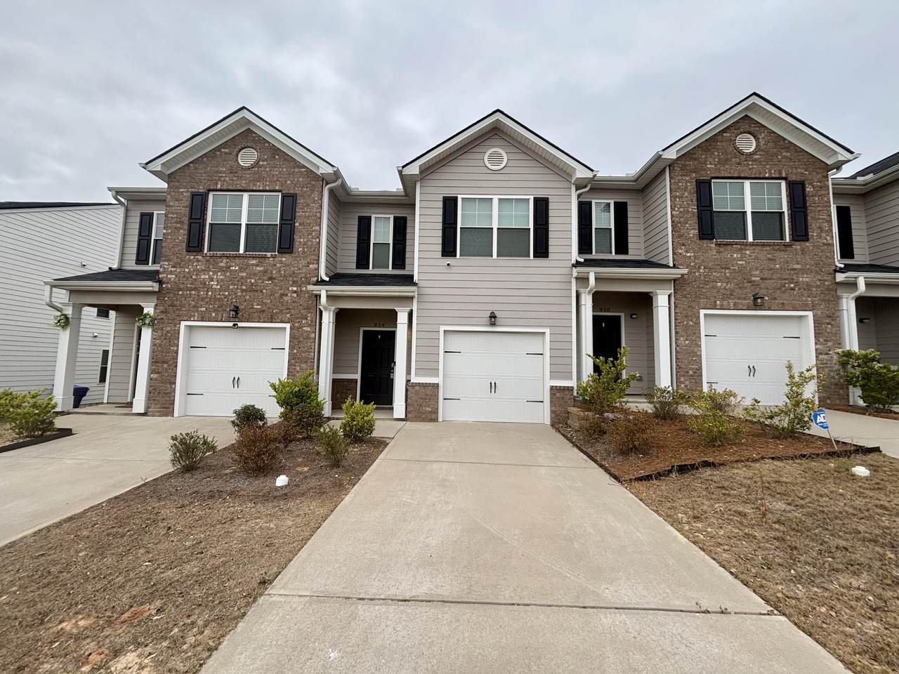 934 Quaint Parish Circle - Photo 1