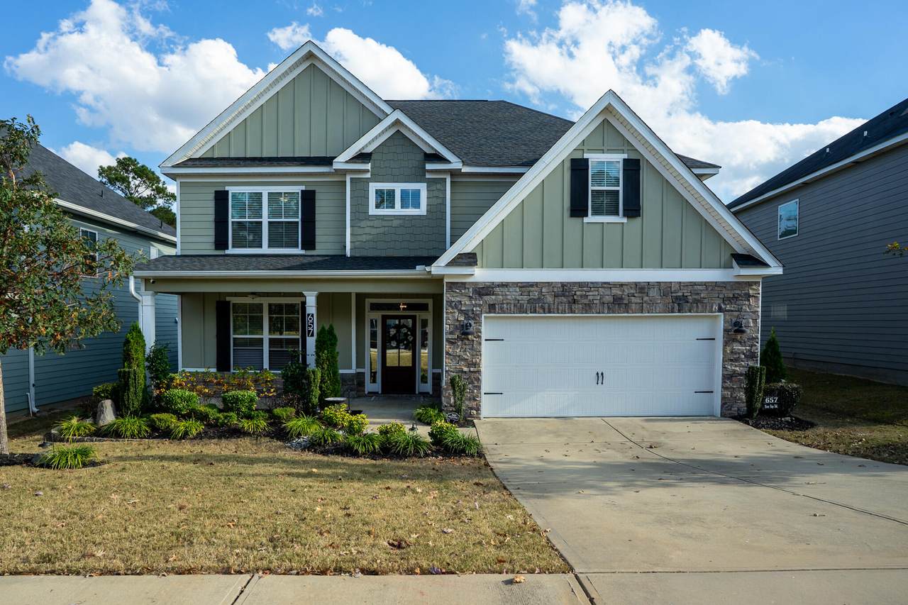 657 Tree Top Trail - Photo 1