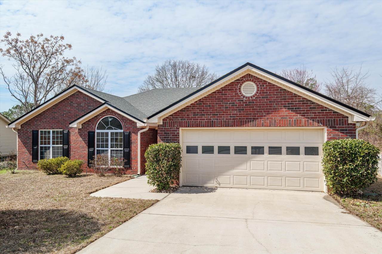 705 Cannock Loop - Photo 1