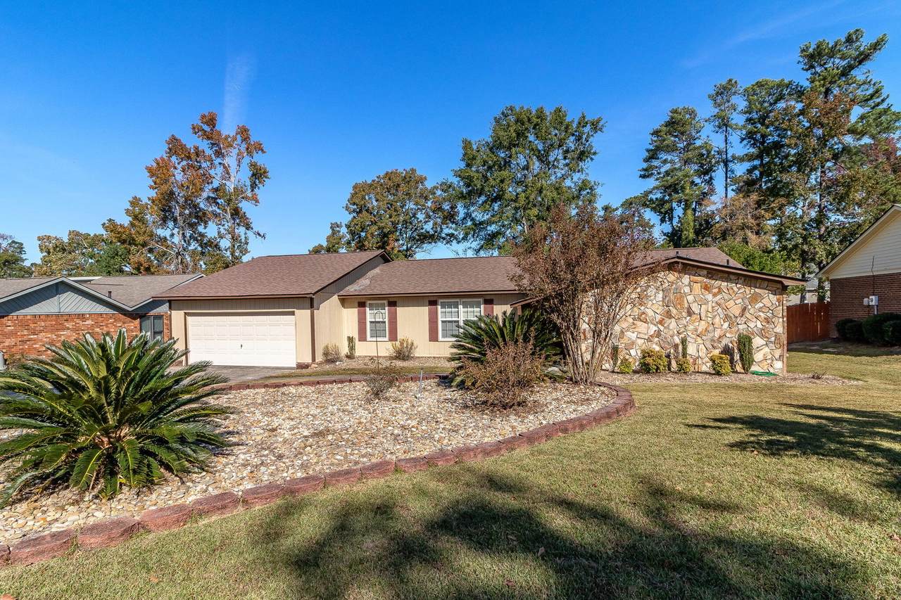 2044 Bridgewater Drive - Photo 1