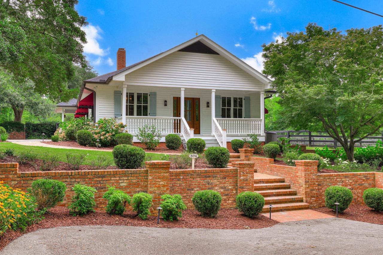 574 Newberry Street - Photo 1