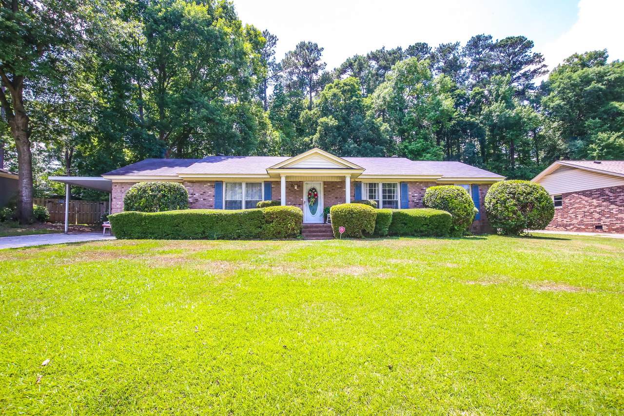 105 Dresden Drive - Photo 1
