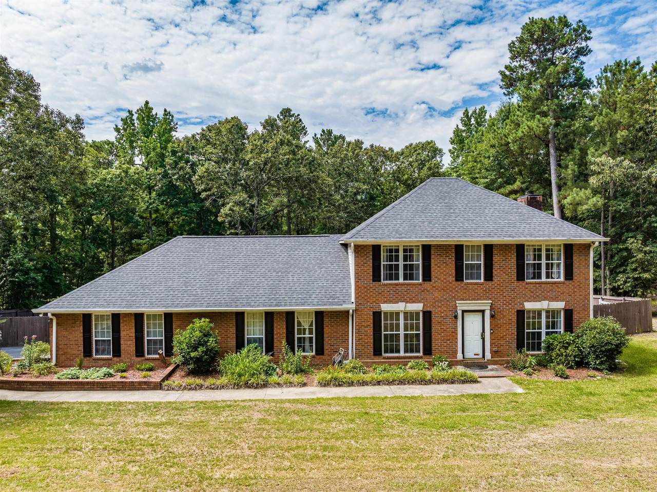 669 Kingston Road - Photo 1